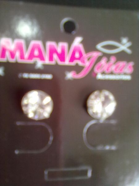 Brinco de pedra    Cod. 99099100