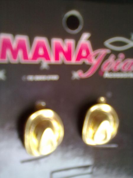 Brinco chapeu folheado  Cod.10002070