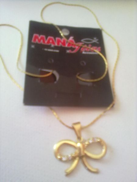 Corrente c/ pingente de laço folheado a ouro COD. 30056420